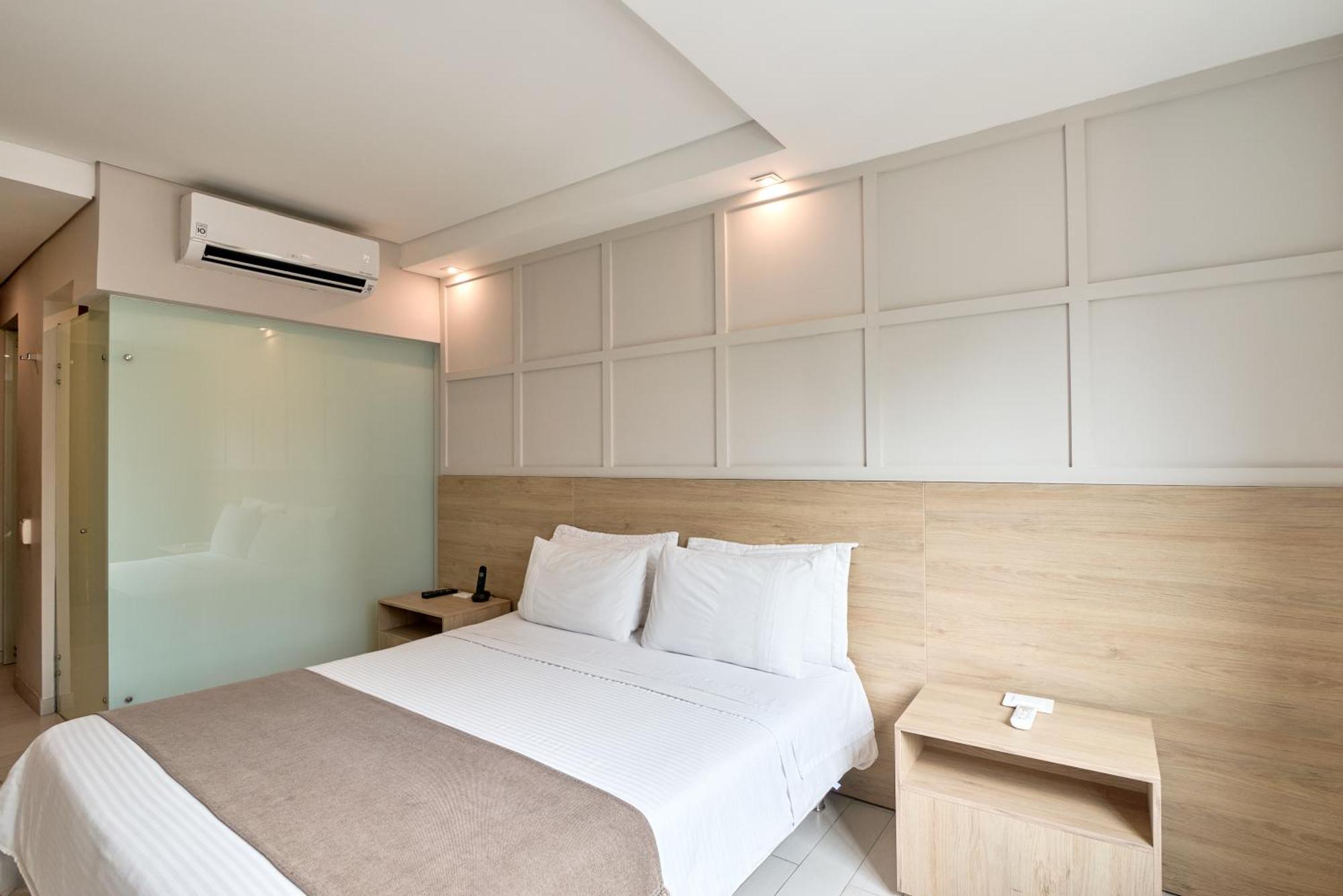 Dix 4* Medellín