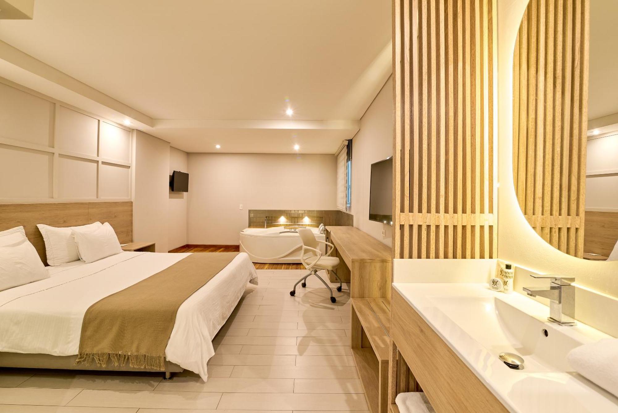 Dix Hotel
